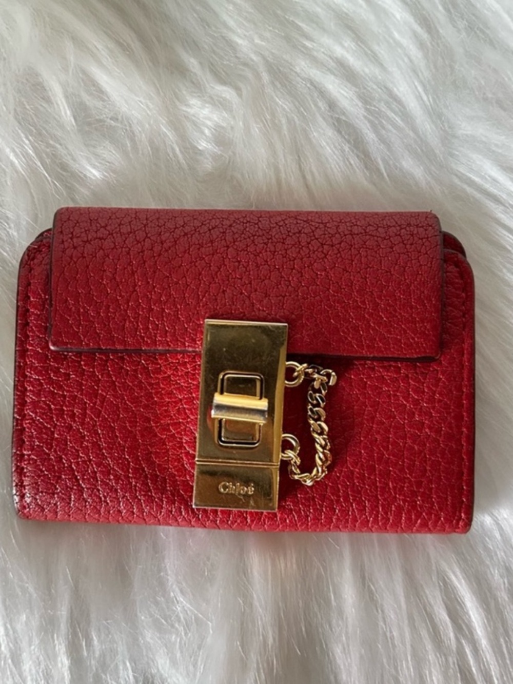 Authentic CHLOE Drew Key Case Wallet in Red Leather